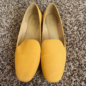 Yellow Naturalizer loafers